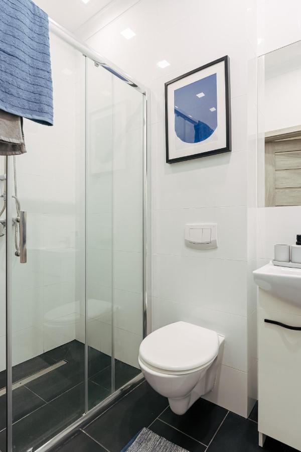 Apartamenty Wyspa Solna By Vacation Rental - Basen, Sauna, Jacuzzi, Silownia W Cenie Kolobrzeg Exterior photo